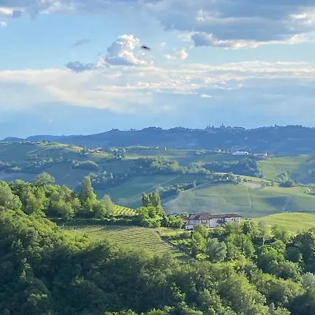 Holiday home Viasavona46 Nel Cuore Delle Langhe Treiso